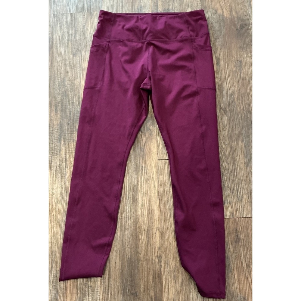AVIA High Rise leggings With convenient side pockets Sz 12/14 Elastic Waist Band
